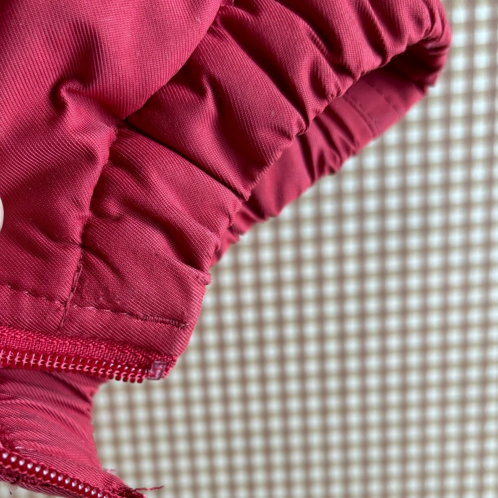 Patagonia H2NO Insulated thick snowbibs. Size 24months - Picture 11 of 16